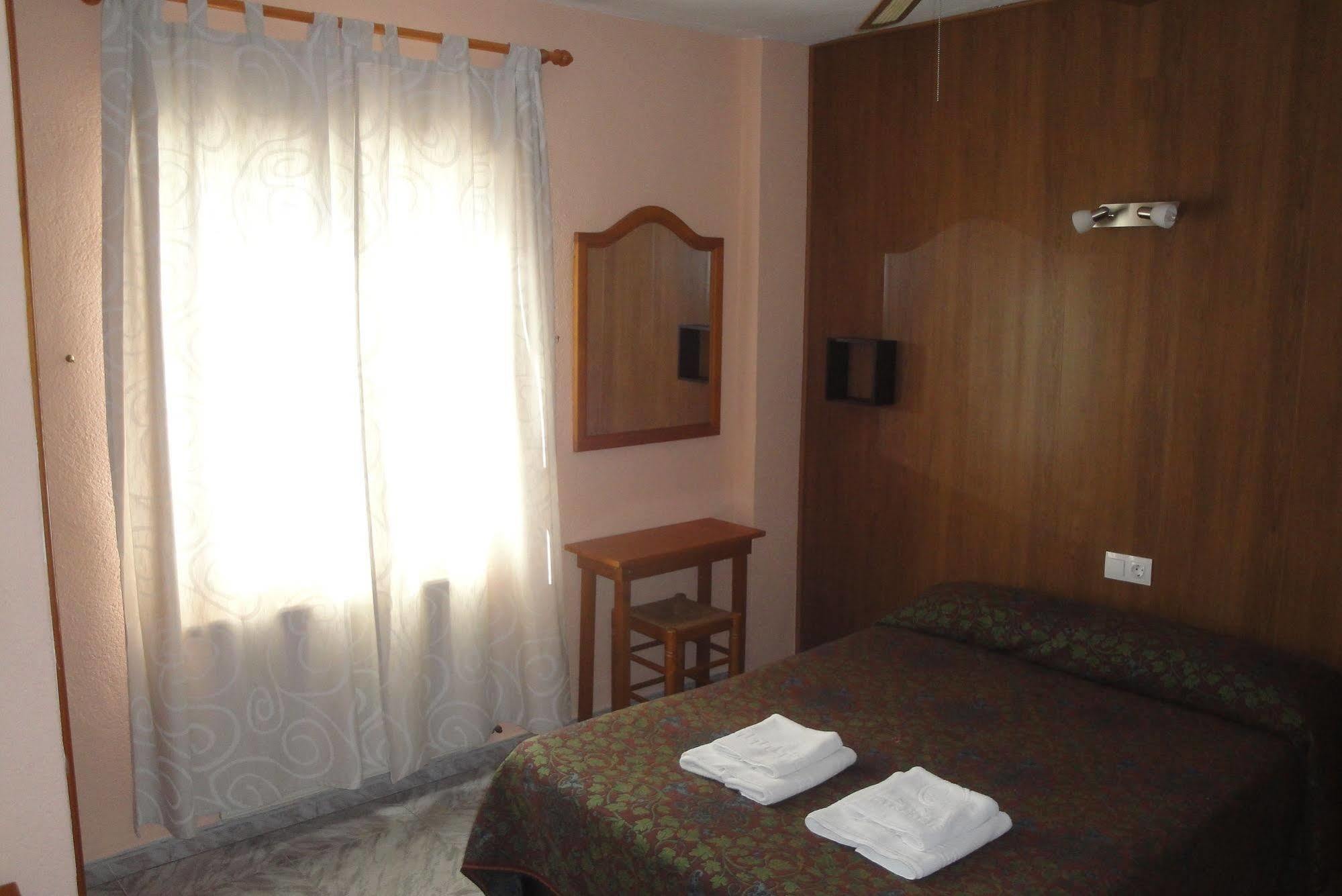 Cristina Guest house *